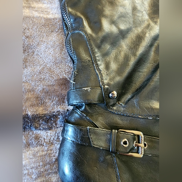 Guess Knee Height Black Leather Platform Boots - Picture 2 of 8